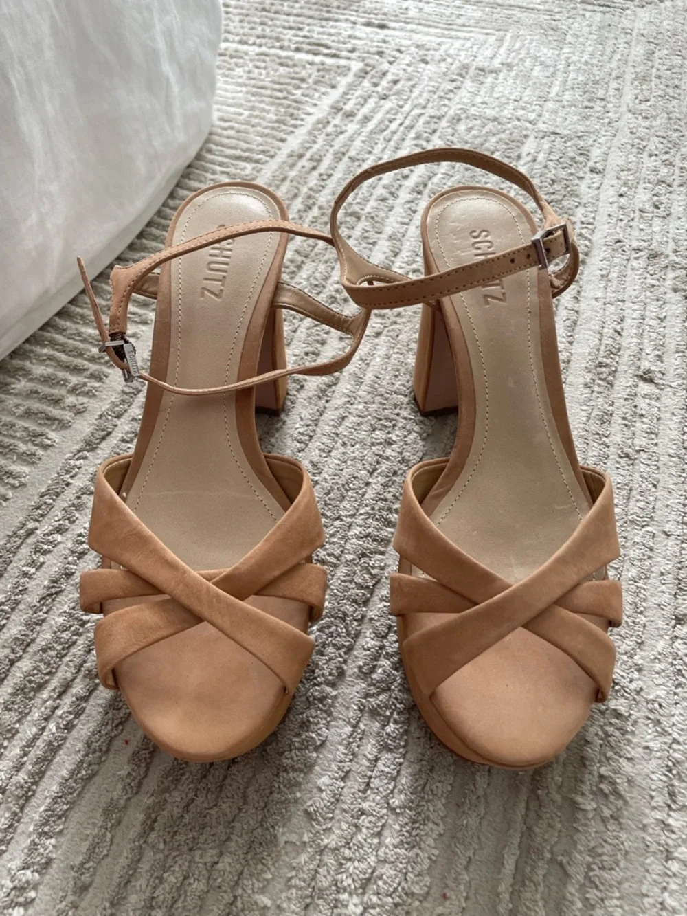 Schutz Keefa Tan Nubuck Leather Platform Block Heel Sandals Size 8.5